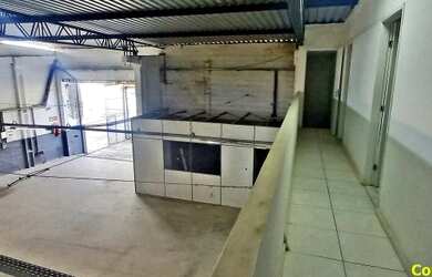 Imagem 7: Vendo ou Alugo Galpão 350m² com salas, mesanino, L. de Freitas