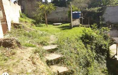 Imagem: O terreno possui 350m² de Área e está localizado em Jardim