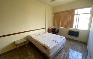 Imagem: A kitnet possui 1 Dormitório, 1 Banheiro, 32m² de Área e