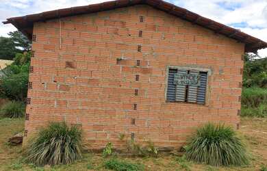 Imagem 1: Vendo se está casa. 87m² de Área, 1 Banheiroe2 Dormitórios