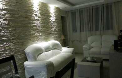 Imagem: O apartamento possui 3 Dormitórios, 1 Banheiro, 1 Vaga na garagem