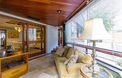 Imagem 12: Apartamento maravilhoso. Um por andar. Rua maravilhosa