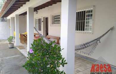 Imagem: A casa possui 2 Dormitórios, 1 Banheiro, 5 Vagas na garagem