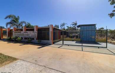 Imagem: A casa em condomínio possui 3 Dormitórios, 5 Banheiros, 4