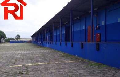 Imagem: O depósito possui 13.000m² de Área e está localizado em