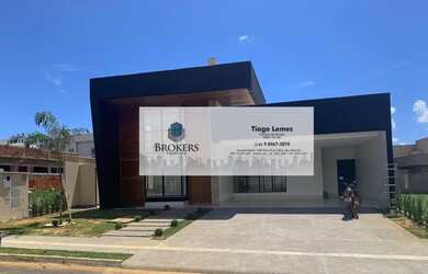 Imagem: A casa em condomínio possui 3 Dormitórios, 4 Banheiros, 4