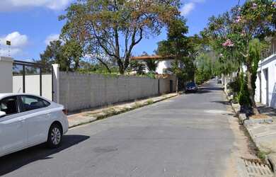 Imagem: O terreno possui 360m² de Área e está localizado em Trevo