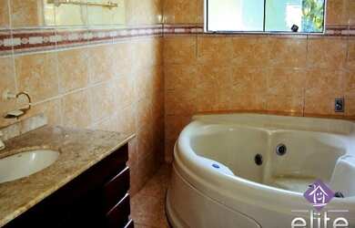 Imagem 9: Casa a venda em Atibaia. Piscina, Churrasqueira, VarandaeÁrea de serviço