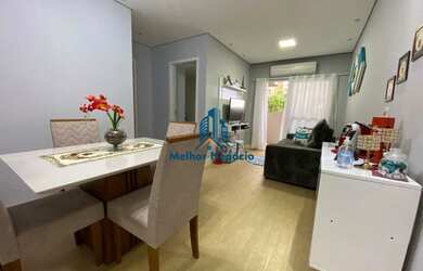 Imagem: O apartamento possui 2 Dormitórios, 2 Banheiros, 1 Vaga na