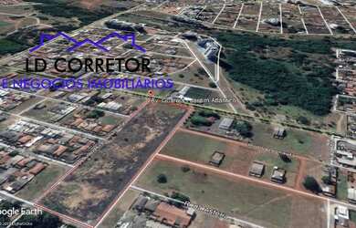 Imagem: O terreno possui 15.600m² de Área e está localizado em Jardim