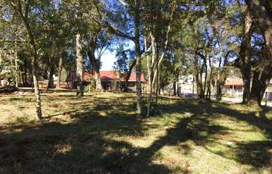 Imagem: O terreno possui 987m² de Área e está localizado em Canela
