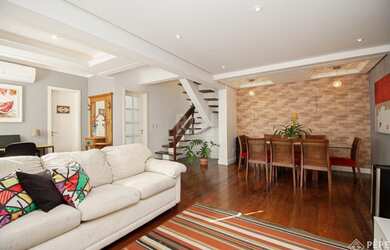 Imagem 3: Porto Alegre - Casa Padrão - Guarujá