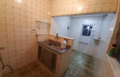 Imagem: O apartamento possui 2 Dormitórios, 1 Banheiro, 65m² de Área