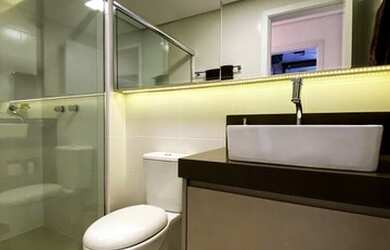 Imagem: O apartamento possui 2 Dormitórios, 2 Banheiros, 2 Vagas na