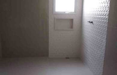 Imagem 10: Oportunidade. Piscina, Churrasqueira, 250m² de Áreae5 Banheiros