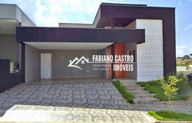 Imagem: A casa em condomínio possui 3 Dormitórios, 3 Banheiros, 2