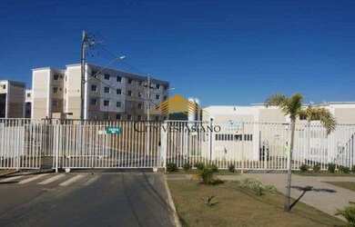 Imagem: O apartamento possui 2 Dormitórios, 1 Banheiro, 1 Vaga na garagem