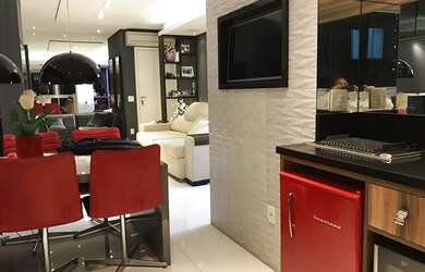 Imagem: O apartamento possui 2 Dormitórios, 2 Banheiros, 2 Vagas na