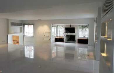 Imagem 16: Casa de condomínio moderna, aconchegante, cheia de charme e elegância....