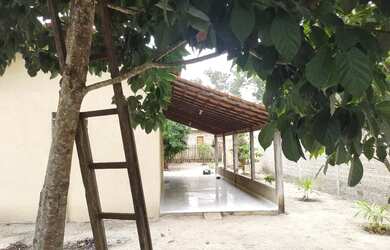 Imagem: A casa possui 1 Dormitório, 1 Banheiro, 2 Vagas na garagem