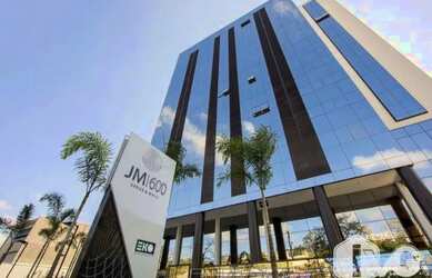 Imagem: O depósito possui 1 Vaga na garagem, 28m² de Área e está