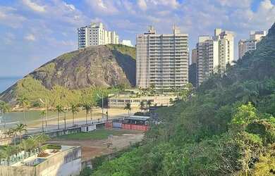 Imagem: O apartamento possui 3 Dormitórios, 3 Banheiros, 2 Vagas na