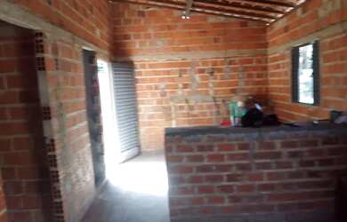 Imagem: A casa possui 1 Dormitório, 1 Banheiro, 12m² de Área e está