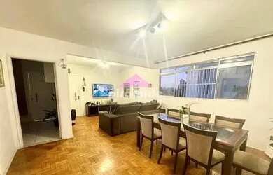 Imagem: O apartamento possui 3 Dormitórios, 1 Banheiro, 2 Vagas na