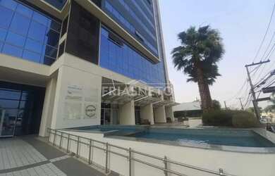 Imagem: O depósito possui 1 Vaga na garagem, 50m² de Área e está