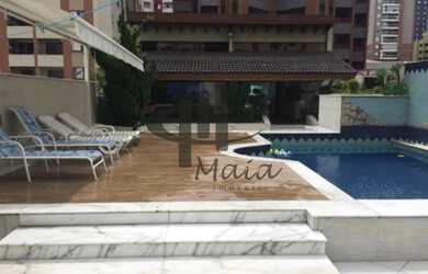 Imagem: O depósito possui 5 Vagas na garagem e 500m² de Área e está