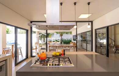 Imagem 11: Jardins Milão - Casa de Condomínio 4 quartos, sendo 4 suítes