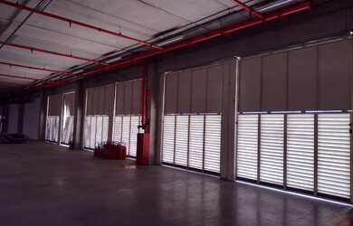 Imagem: O depósito possui 5 Vagas na garagem, 8.020m² de Área e