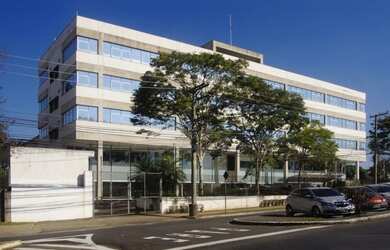 Imagem: O depósito possui 7.737m² de Área e está localizado em