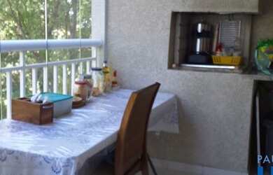 Imagem: O apartamento possui 3 Dormitórios, 1 Banheiro, 2 Vagas na