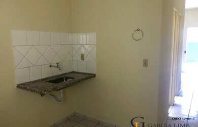 Imagem: O depósito possui 3 Vagas na garagem, 69m² de Área e está