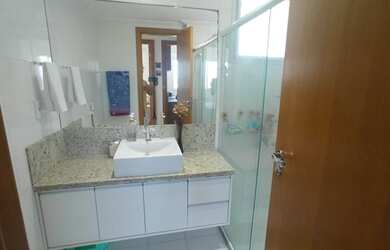 Imagem 15: Patamares 3 quartos uma suíte vista mar 116 m