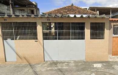 Imagem: A casa possui 1 Dormitório, 1 Banheiro, 70m² de Área e está