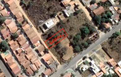 Imagem: O terreno possui 600m² de Área e está localizado em Mansões