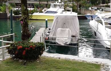 Imagem: A casa em condomínio possui 3 Dormitórios, 4 Banheiros, 1