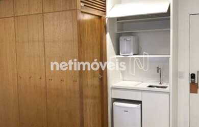 Imagem: O depósito possui 1 Vaga na garagem, 32m² de Área e está