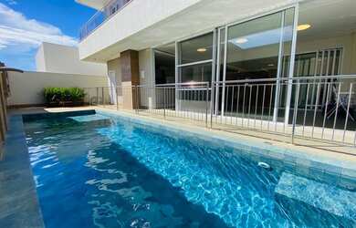 Imagem: A casa em condomínio possui 3 Dormitórios, 4 Banheiros, 4