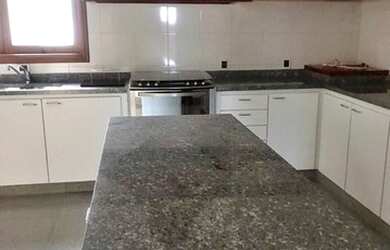 Imagem 7: Casa para venda e locação no condomínio Arujazinho I, II e III