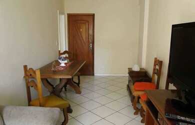 Imagem: O apartamento possui 1 Dormitório, 1 Banheiro, 1 Vaga na garagem