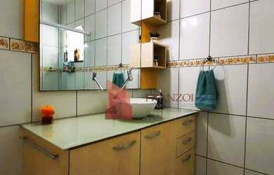 Imagem 13: JAMI-JACAREÍ1.35K. 270m² de Área, 3 Vagas na garageme4 Dormitórios