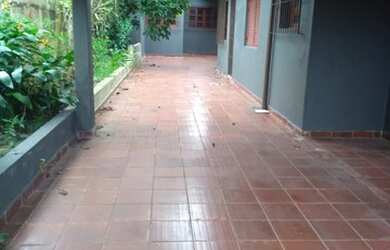 Imagem: Casa lado praia com edícula grande em Itanhaém-SP (litoral