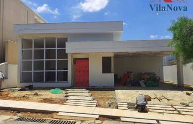 Imagem: A casa em condomínio possui 4 Dormitórios, 4 Banheiros, 4