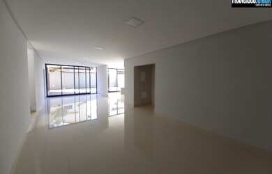 Imagem 5: Sobrado no Jardins Madri, Alto Padrão, Novo, Fino Acabamento, 4 Suítes...