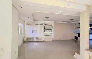 Imagem: A casa em condomínio possui 3 Dormitórios, 2 Banheiros e 130m²