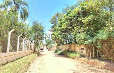 Imagem: O terreno à venda possui 2037m² de Área e está localizado