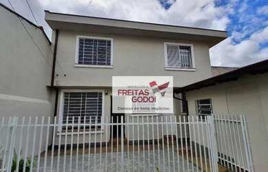 Imagem: A casa possui 2 Dormitórios, 1 Banheiro, 1 Vaga na garagem